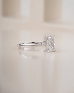 Close up of the Radiant cut lab grown diamond and four prong setting