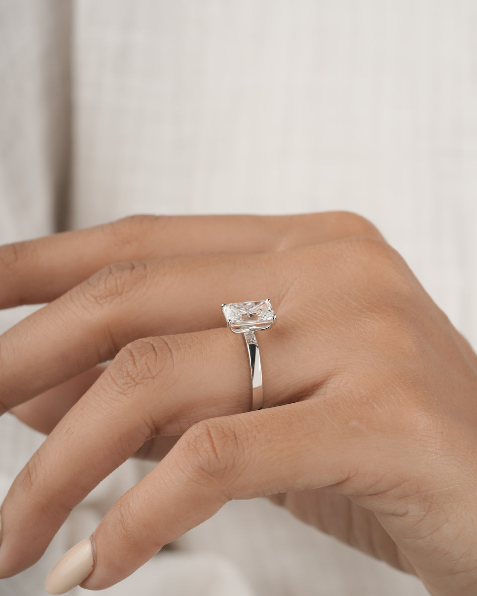 2.00ct Radiant cut lab grown diamond solitaire engagement ring, profile detail
